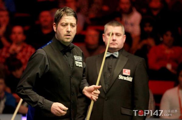 比赛中缺阵 比赛中缺阵