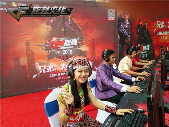 嘴哥和罗威 嘴哥和罗威