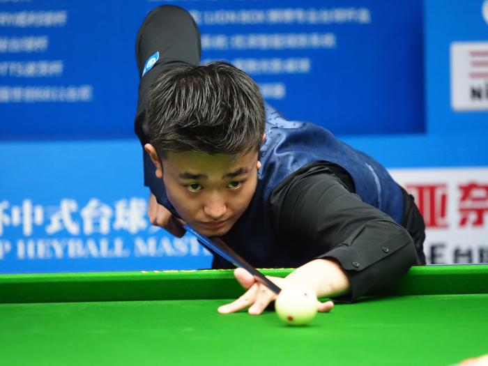 保持中路人 保持中路人